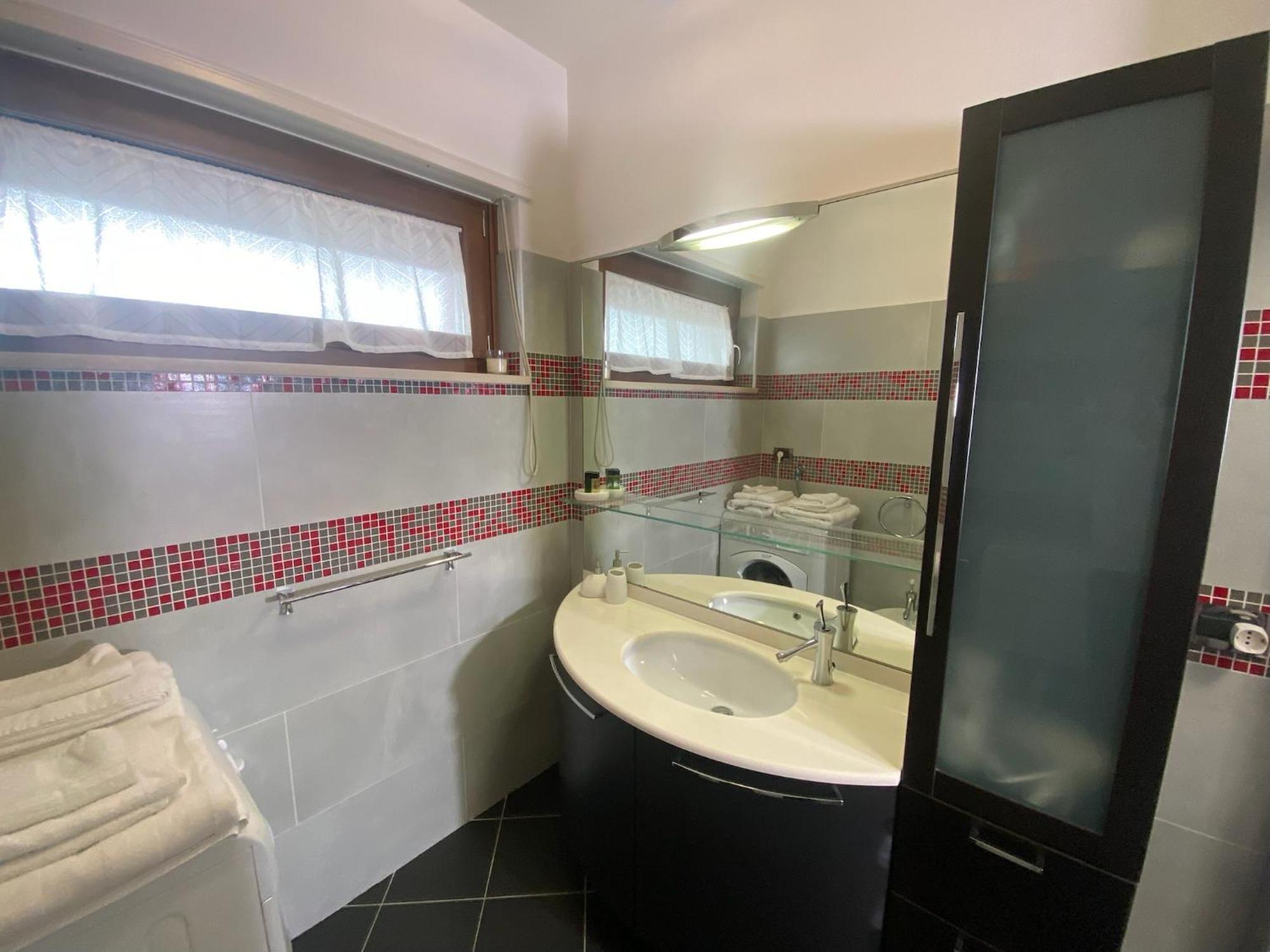 Red House Apartment Monfalcone Luaran gambar
